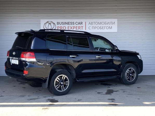 Toyota Land Cruiser 200 Series Рестайлинг 2 с пробегом 2016 года, цена 5 750 000 рублей, 170932 км, внедорожник, Автокод Объявления