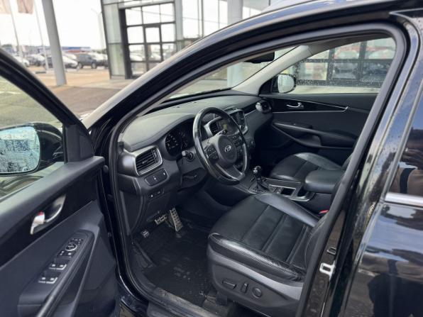 Kia Sorento III Prime Рестайлинг с пробегом 2017 года, цена 1 735 000 рублей, 300000 км, внедорожник, Автокод Объявления