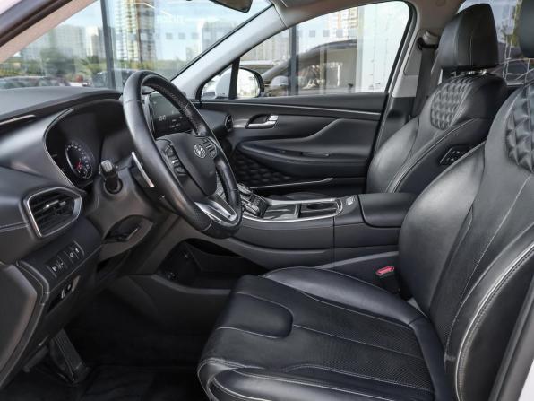 Hyundai Santa Fe IV Рестайлинг с пробегом 2021 года, цена 3 198 000 рублей, 114289 км, внедорожник, Автокод Объявления