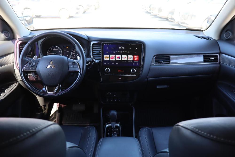 Mitsubishi Outlander III Рестайлинг 3 Санкт-Петербург  - изображение 7