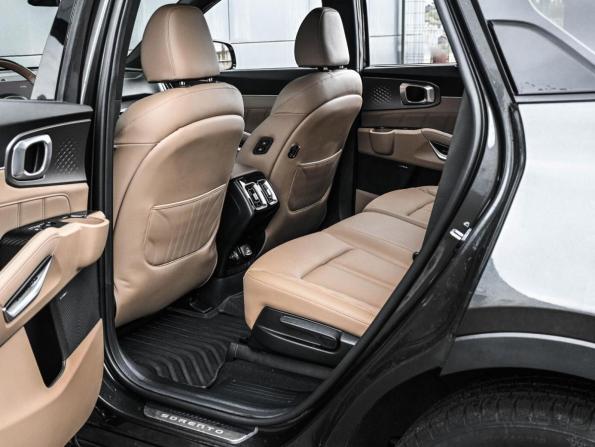 Kia Sorento IV Рестайлинг с пробегом 2024 года, цена 5 089 000 рублей, 57380 км, внедорожник, Автокод Объявления