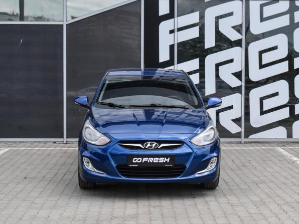 Hyundai Solaris I с пробегом 2012 года, цена 750 000 рублей, 235758 км, седан, Автокод Объявления