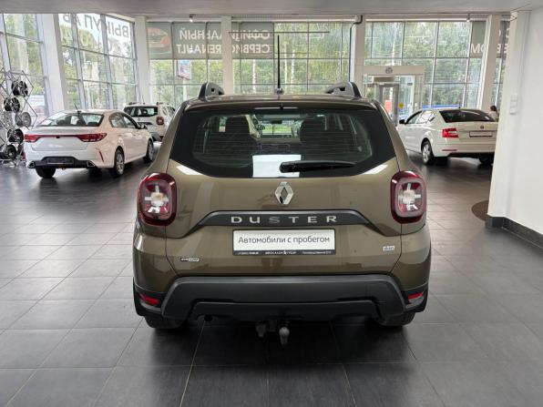 Renault Duster II с пробегом 2021 года, цена 2 100 000 рублей, 57279 км, внедорожник, Автокод Объявления