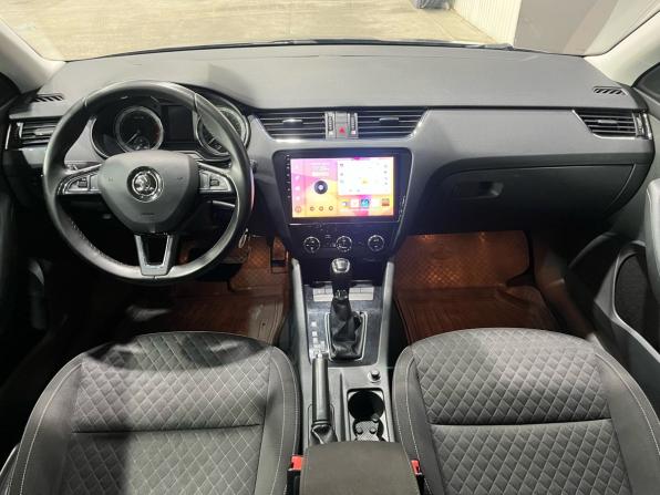 Skoda Octavia III (A7) Рестайлинг с пробегом 2018 года, цена 1 740 000 рублей, 157323 км, лифтбек, Автокод Объявления