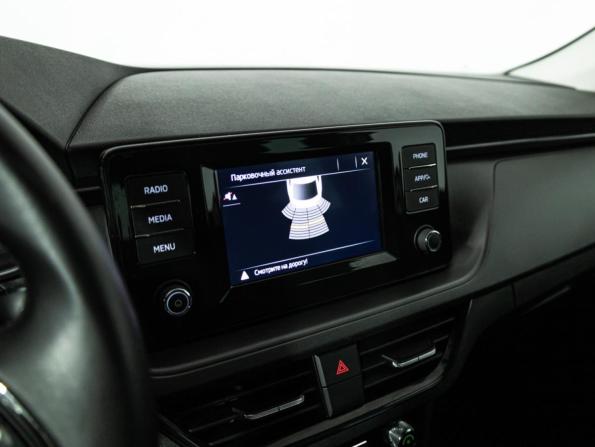 Skoda Rapid II с пробегом 2021 года, цена 1 820 000 рублей, 79900 км, лифтбек, Автокод Объявления