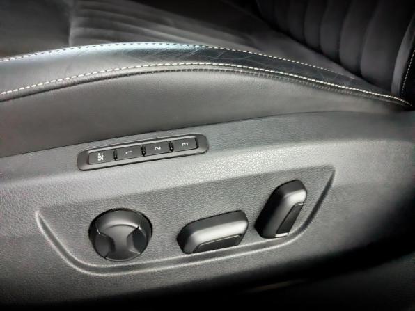 Skoda Superb III Рестайлинг с пробегом 2022 года, цена 3 330 000 рублей, 73321 км, лифтбек, Автокод Объявления