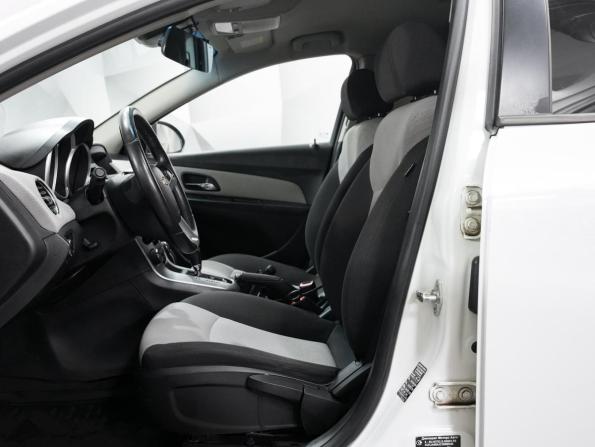 Chevrolet Cruze I с пробегом 2012 года, цена 855 000 рублей, 150000 км, хэтчбек, Автокод Объявления