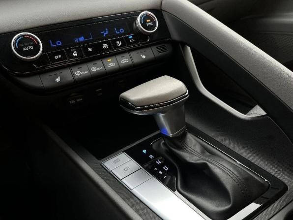 Hyundai Elantra VII (CN7) с пробегом 2021 года, цена 1 862 000 рублей, 107000 км, седан, Автокод Объявления