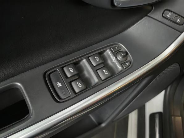 Volvo XC60 I Рестайлинг с пробегом 2016 года, цена 2 288 000 рублей, 155325 км, внедорожник, Автокод Объявления