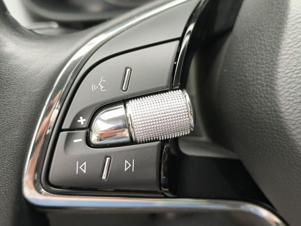 Skoda Rapid II с пробегом 2021 года, цена 1 547 000 рублей, 119407 км, лифтбек, Автокод Объявления