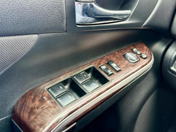 Toyota Camry VII (XV50) Рестайлинг с пробегом 2015 года, цена 1 775 000 рублей, 242414 км, седан, Автокод Объявления
