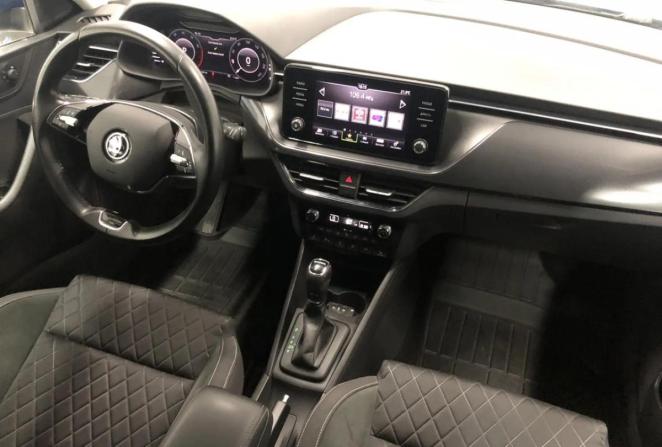 Skoda Rapid II с пробегом 2021 года, цена 1 795 000 рублей, 82008 км, лифтбек, Автокод Объявления