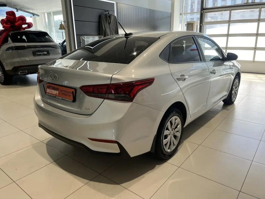 Hyundai Solaris II Екатеринбург  - изображение 4