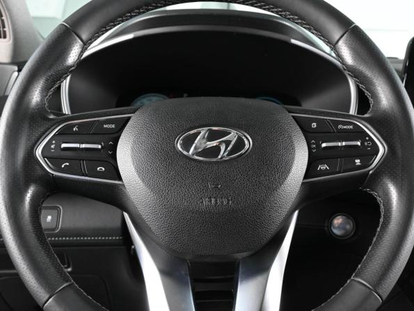 Hyundai Santa Fe IV Рестайлинг с пробегом 2021 года, цена 3 549 030 рублей, 128530 км, внедорожник, Автокод Объявления