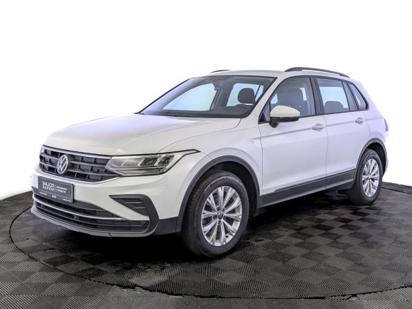 Volkswagen Tiguan II Рестайлинг с пробегом 2021 года, цена 2 640 000 рублей, 59202 км, внедорожник, Автокод Объявления