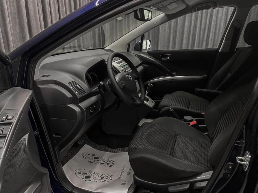 Toyota Corolla Verso I Рестайлинг 2 Красноярск  - изображение 8