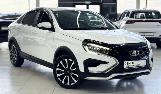 Lada (ВАЗ) Vesta I Рестайлинг (NG) с пробегом 2023 года, цена 1 449 000 рублей, 33732 км, седан, Автокод Объявления