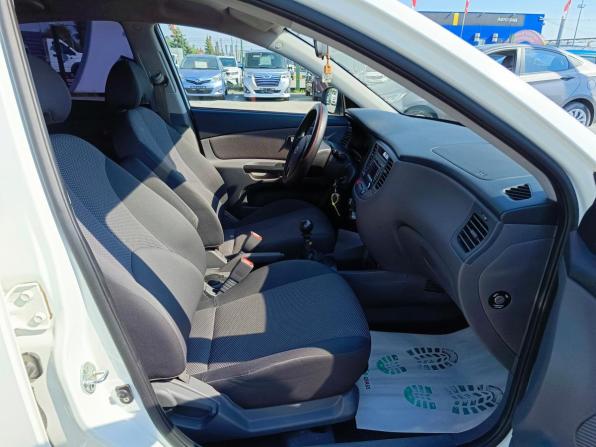 Kia Rio II Рестайлинг с пробегом 2011 года, цена 630 000 рублей, 149200 км, хэтчбек, Автокод Объявления
