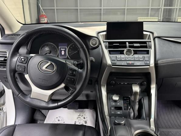 Lexus NX I с пробегом 2015 года, цена 3 097 000 рублей, 141336 км, внедорожник, Автокод Объявления