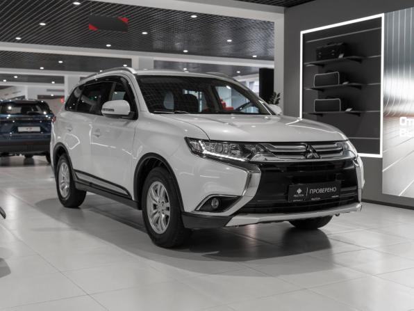 Mitsubishi Outlander III Рестайлинг 2 с пробегом 2018 года, цена 1 675 000 рублей, 155525 км, внедорожник, Автокод Объявления