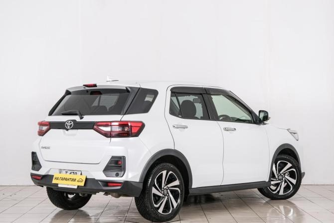 Toyota Raize I с пробегом 2019 года, цена 1 629 000 рублей, 61000 км, внедорожник, Автокод Объявления