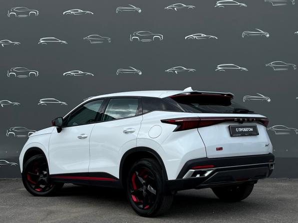 Omoda C5 I с пробегом 2023 года, цена 1 529 300 рублей, 59986 км, внедорожник, Автокод Объявления