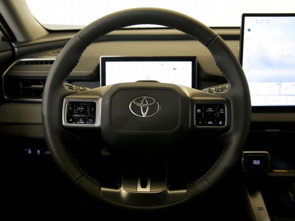 Toyota RAV4 VI (XA60) с пробегом 2026 года, цена 4 750 000 рублей, 12 км, внедорожник, Автокод Объявления