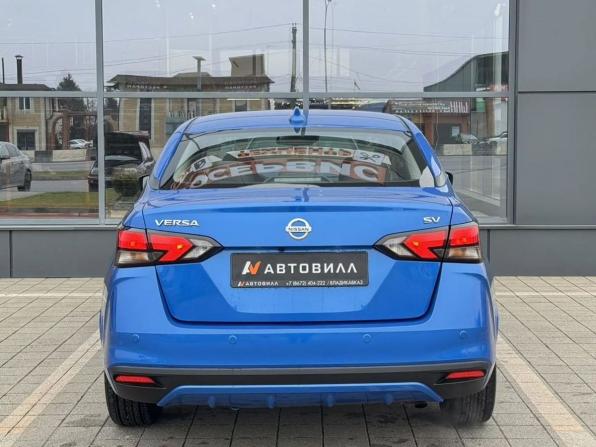 Nissan Versa III с пробегом 2021 года, цена 1 490 000 рублей, 100405 км, седан, Автокод Объявления