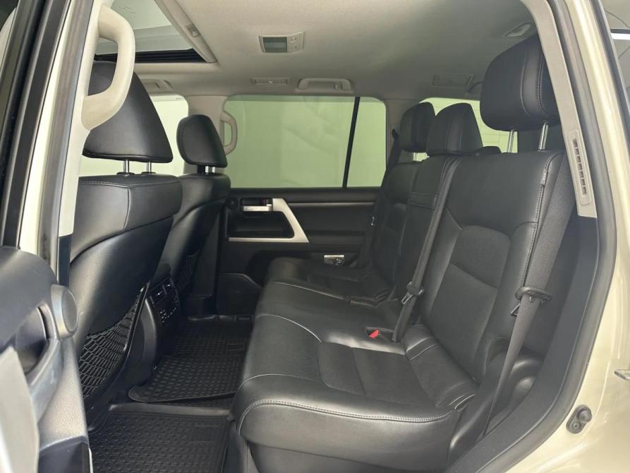 Toyota Land Cruiser 200 Series Рестайлинг 2 Барнаул  - изображение 32