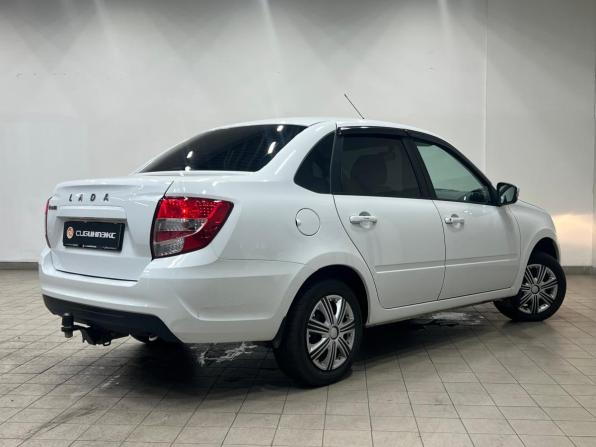 Lada (ВАЗ) Granta I Рестайлинг с пробегом 2024 года, цена 865 000 рублей, 31000 км, седан, Автокод Объявления