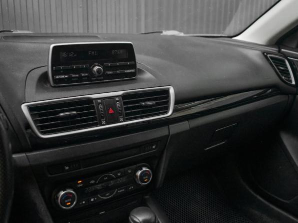 Mazda 3 III (BM) с пробегом 2014 года, цена 970 000 рублей, 189199 км, хэтчбек, Автокод Объявления