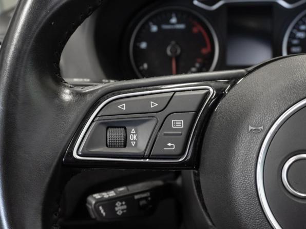 Audi Q2 I с пробегом 2018 года, цена 2 320 000 рублей, 110171 км, внедорожник, Автокод Объявления