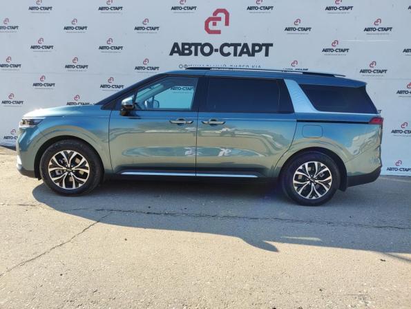 Kia Carnival IV Рестайлинг с пробегом 2023 года, цена 5 550 000 рублей, 14 км, минивэн, Автокод Объявления