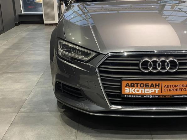 Audi A3 III (8V) Рестайлинг с пробегом 2018 года, цена 1 959 000 рублей, 92416 км, седан, Автокод Объявления