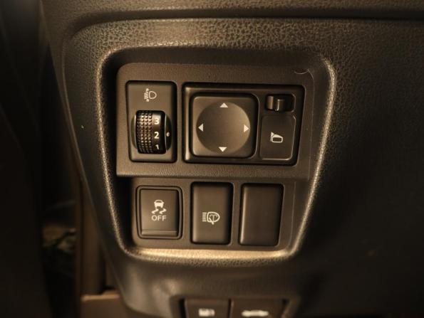 Nissan Juke I с пробегом 2012 года, цена 949 000 рублей, 123114 км, внедорожник, Автокод Объявления