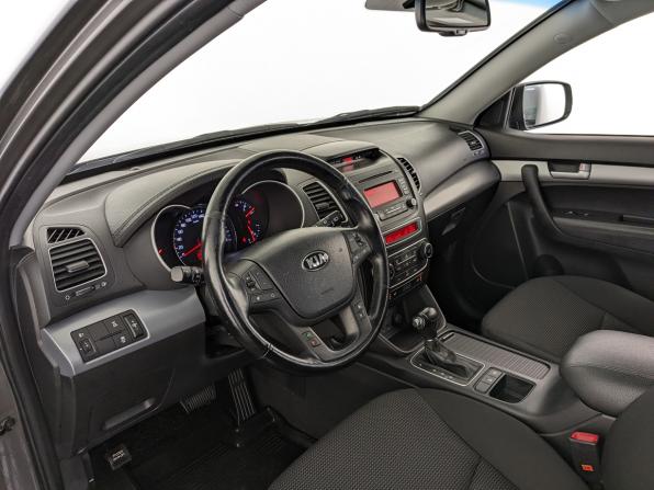 Kia Sorento II Рестайлинг с пробегом 2014 года, цена 1 850 000 рублей, 97776 км, внедорожник, Автокод Объявления