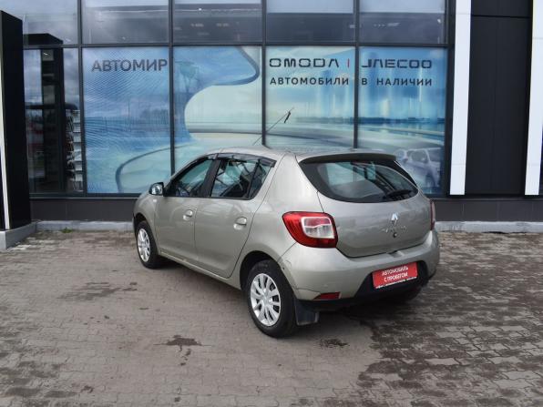 Renault Sandero II Рестайлинг с пробегом 2020 года, цена 850 000 рублей, 75946 км, хэтчбек, Автокод Объявления