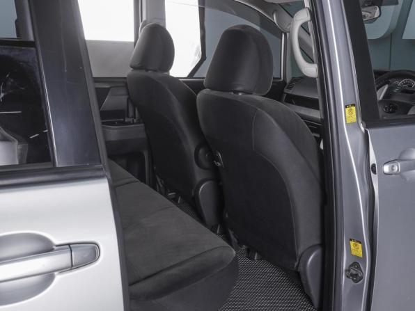 Toyota Noah II (R70) с пробегом 2010 года, цена 1 050 000 рублей, 187166 км, минивэн, Автокод Объявления