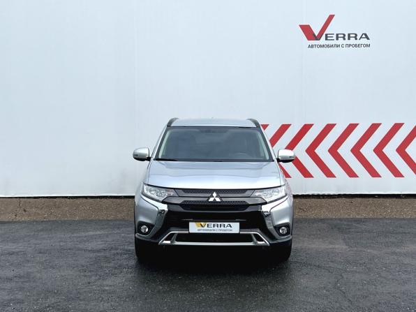 Mitsubishi Outlander III Рестайлинг 3 с пробегом 2021 года, цена 2 850 000 рублей, 42677 км, внедорожник, Автокод Объявления