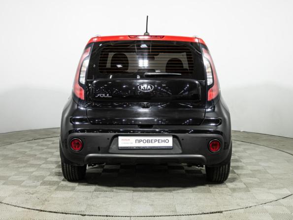 Kia Soul II Рестайлинг с пробегом 2018 года, цена 1 289 585 рублей, 198000 км, хэтчбек, Автокод Объявления