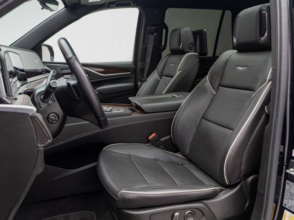 Cadillac Escalade V с пробегом 2021 года, цена 11 700 000 рублей, 34110 км, внедорожник, Автокод Объявления