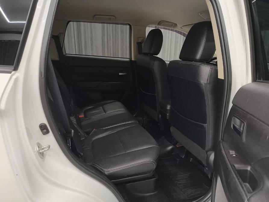Mitsubishi Outlander III Рестайлинг 2 Красноярск  - изображение 13