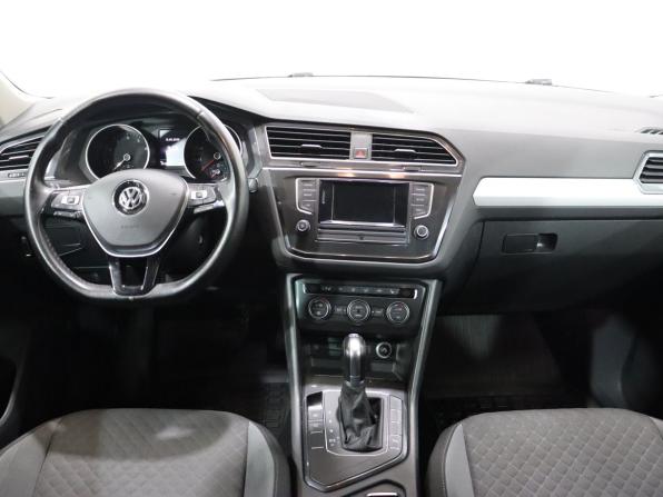 Volkswagen Tiguan II с пробегом 2017 года, цена 2 097 000 рублей, 123331 км, внедорожник, Автокод Объявления