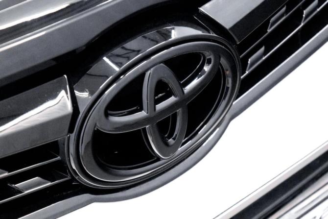 Toyota Camry VII (XV50) Рестайлинг 2 с пробегом 2017 года, цена 2 099 000 рублей, 200268 км, седан, Автокод Объявления