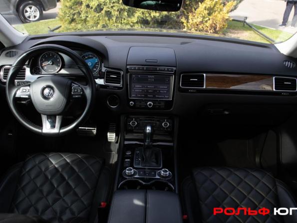 Volkswagen Touareg II Рестайлинг с пробегом 2017 года, цена 3 750 000 рублей, 72091 км, внедорожник, Автокод Объявления