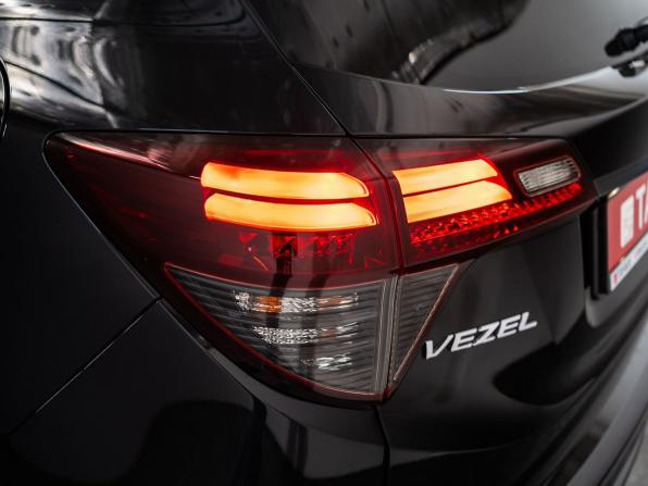 Honda Vezel I Рестайлинг с пробегом 2020 года, цена 2 100 000 рублей, 52550 км, внедорожник, Автокод Объявления
