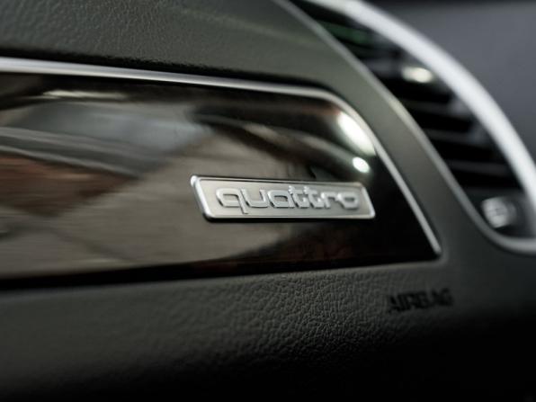 Audi Q5 I (8R) Рестайлинг с пробегом 2013 года, цена 1 950 000 рублей, 209924 км, внедорожник, Автокод Объявления