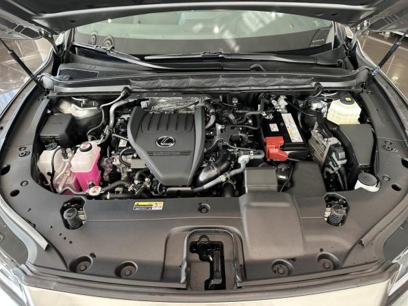 Lexus RX V с пробегом 2025 года, цена 7 557 000 рублей, 4453 км, внедорожник, Автокод Объявления