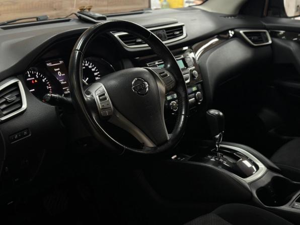 Nissan Qashqai II с пробегом 2018 года, цена 1 950 000 рублей, 73278 км, внедорожник, Автокод Объявления