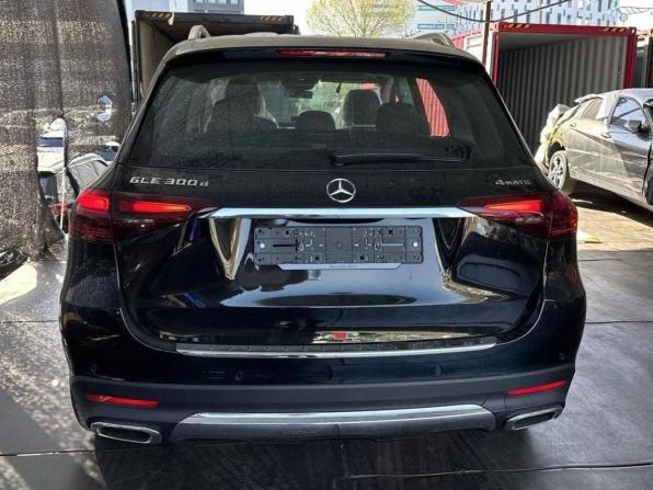 Новый Mercedes-Benz GLE II (V167) Рестайлинг 2026 года, цена 12 075 000 рублей, внедорожник, Автокод Объявления